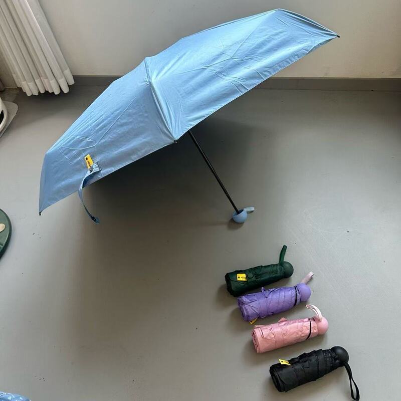 卸売ポータブル傘、コンパクトで超軽量のカプセル日傘、ミニ日焼け止め、晴雨兼用サンシェード、UV 6本骨|undefined