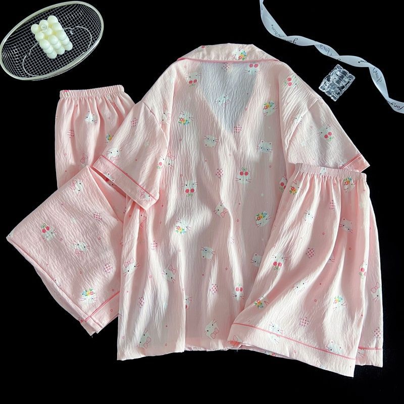 Primavera y verano pijamas Cardigan nuevo conjunto de tres piezas pantalones cortos de manga corta pantalones largos nubes de algodón dibujos animados impresión ropa para el hogar
