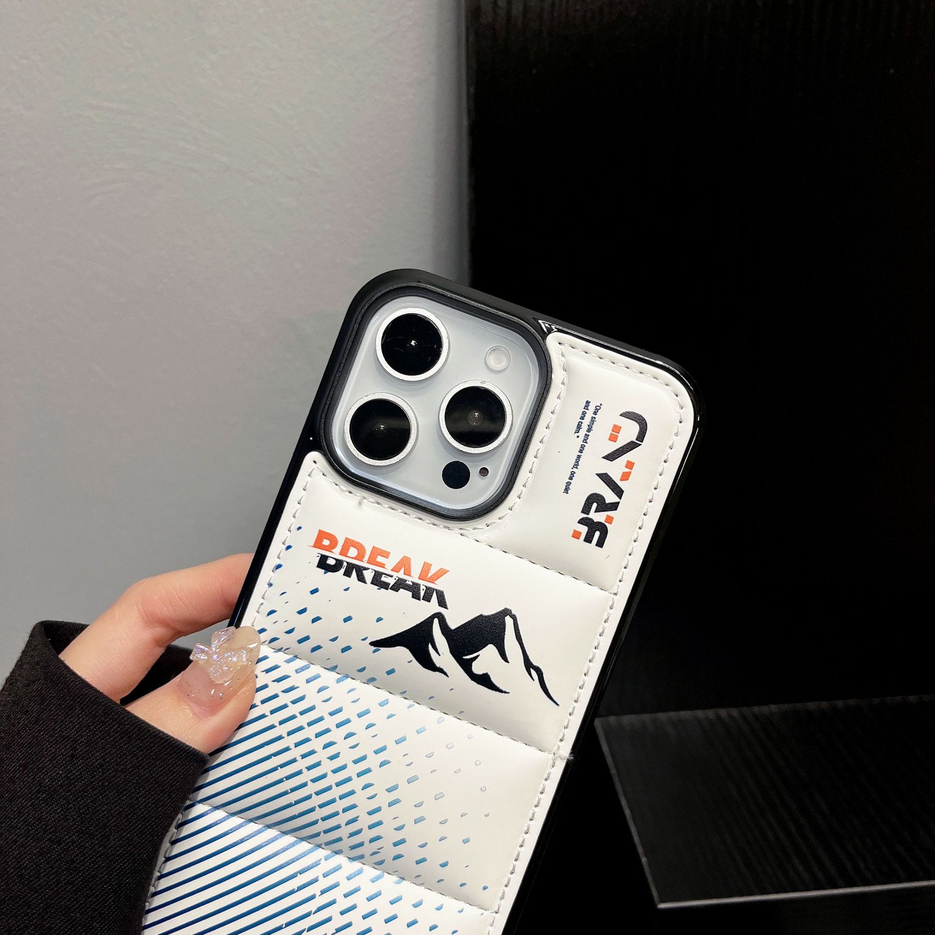 Neue Jahr Mode marke leder gepolsterte unten jacke handy fall_voghion.com