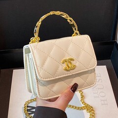 国境を越えた卸売多用途ライト高級チェーン小さな正方形バッグ女性の新しい個性カジュアル軽量ハイエンドクロスボディバッグ卸売