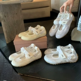 女式运动单鞋;女式休闲单鞋;女式时装单鞋