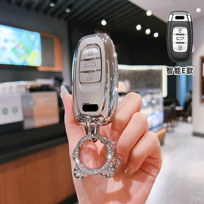 Sq5/A8/Rs4 Buckle Tt — Car key bag - audi-e-model-smart-3-button-side-diamond-white-single-shell-astronaut-diamond-buckle