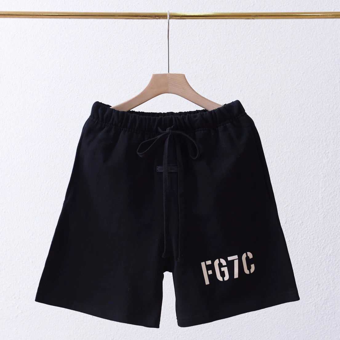 FOG25 новый летний стиль FEAR OF GOD ESSENTIALS американский модный бренд спортивно-распространенные шорты для мужчин и женщин