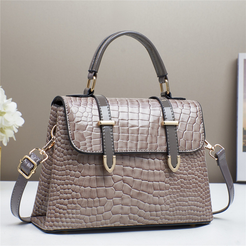 Handbag bag new crocodile bright leather platinum bag shoulder messenger bag Taizhou women's bag foreign trade wholesale bags