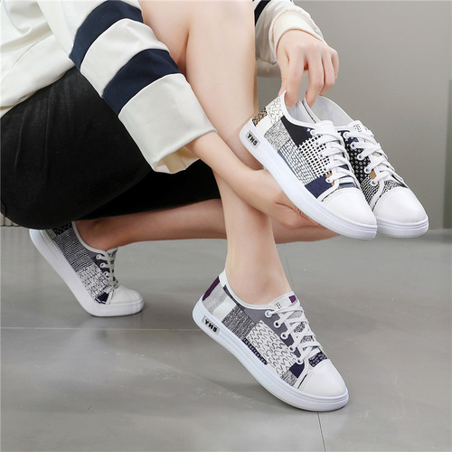 2024 Spring and Summer New Canvas Shoes for Women Old Beijing Cloth Shoes Single Shoes for Students Casual Internet Celebrities Breathable Non-Slip Soft Soled Women's Shoes