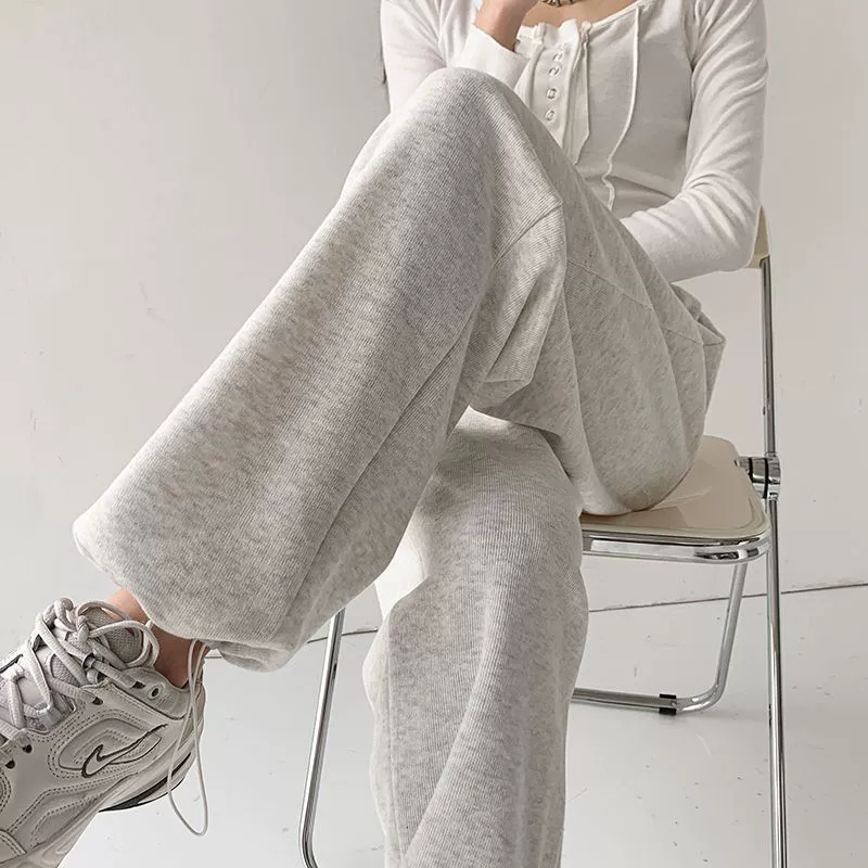 Gray American-Style Sports Pants for Women, 2026 Spring and Autumn New Style, Loose Straight Wide-Leg Pants, Casual Long Jogger Pants