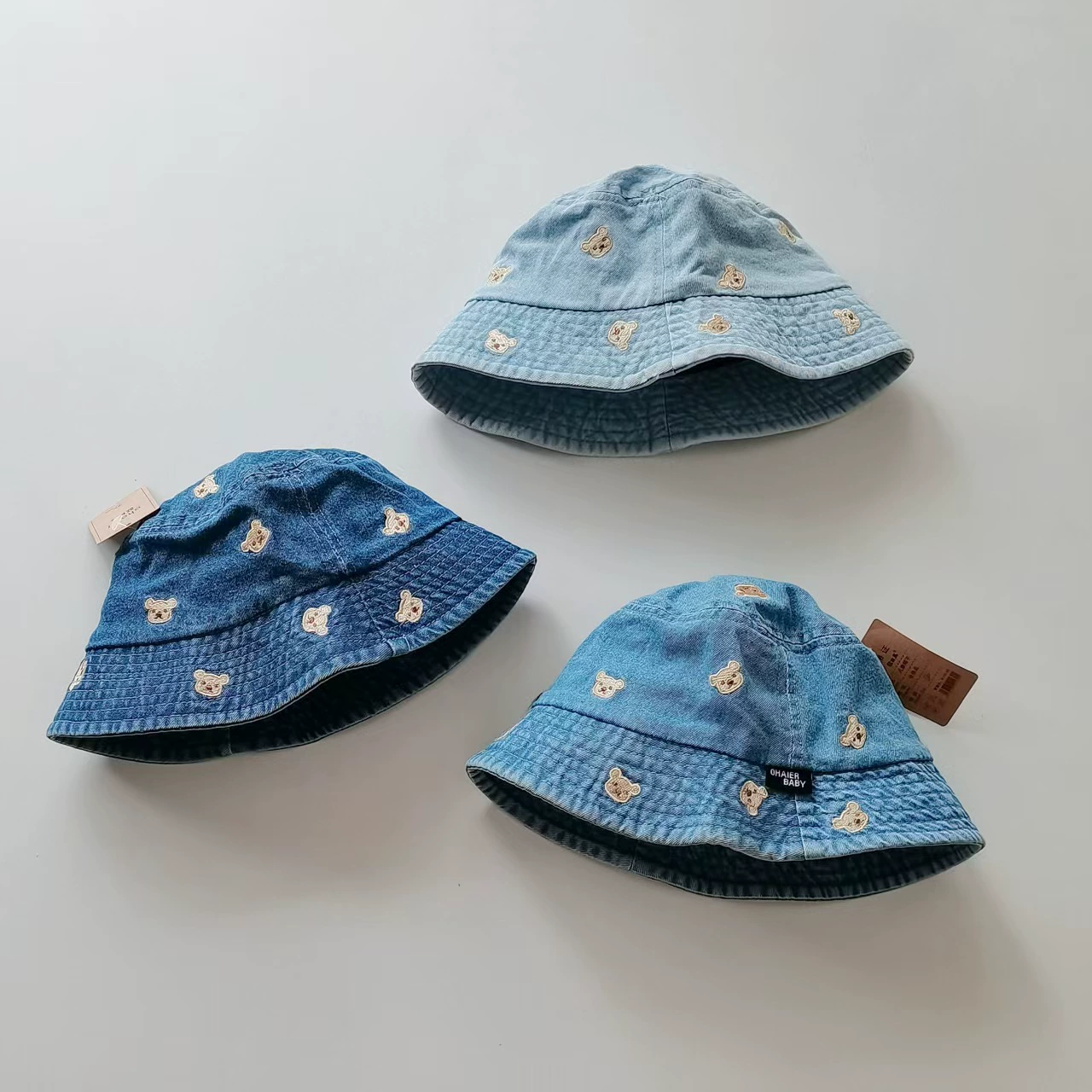 Детская джинсовая шляпа для мужчин и женщин, девочек, с embroidery, с маленькими медведями, оптовая