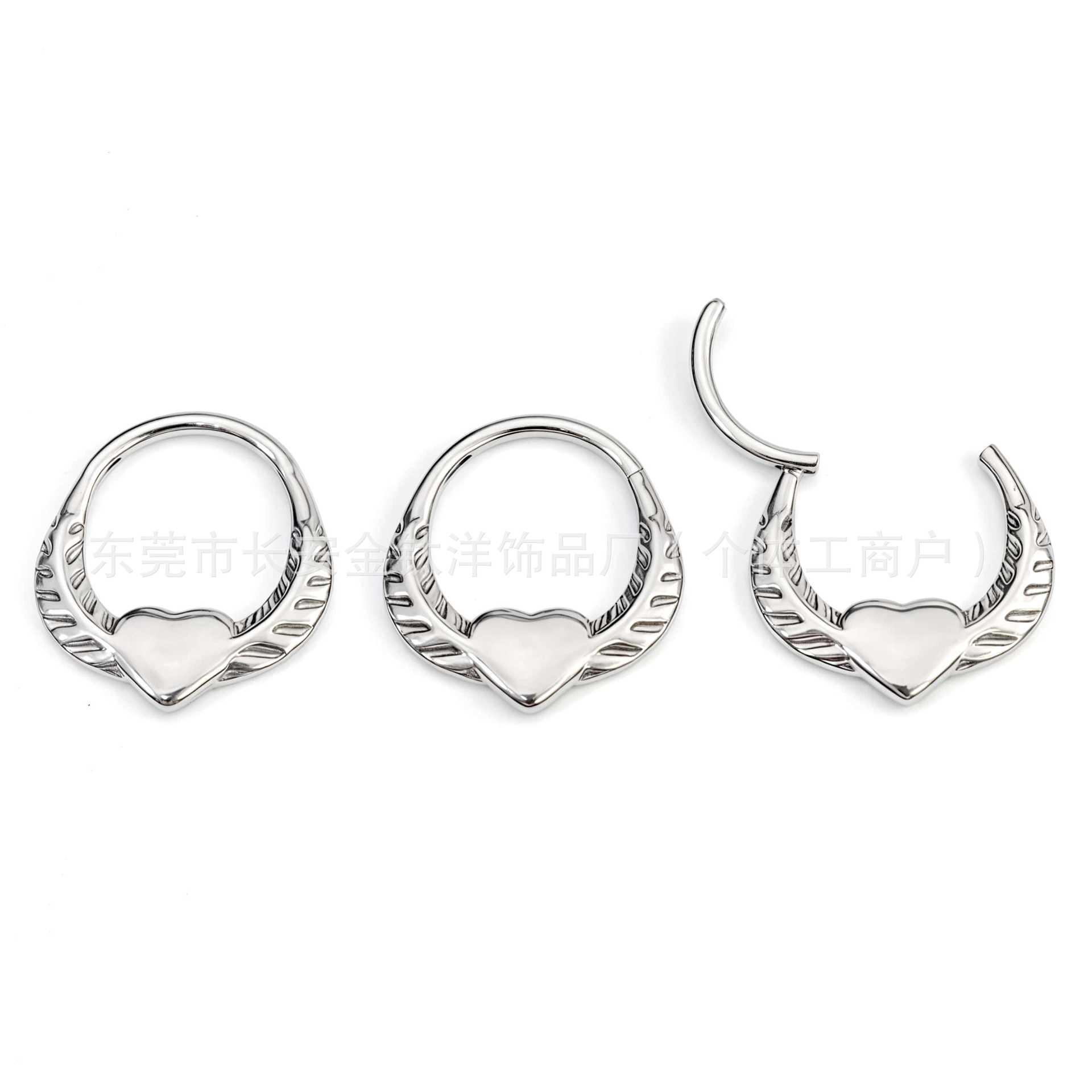Pointed titanium steel lip stud product view