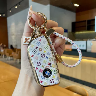 Car key bag: Shell 6 Series Gt Exquisite - style-fkey-fob-hand-painted-four-leaf-clover-lanyard