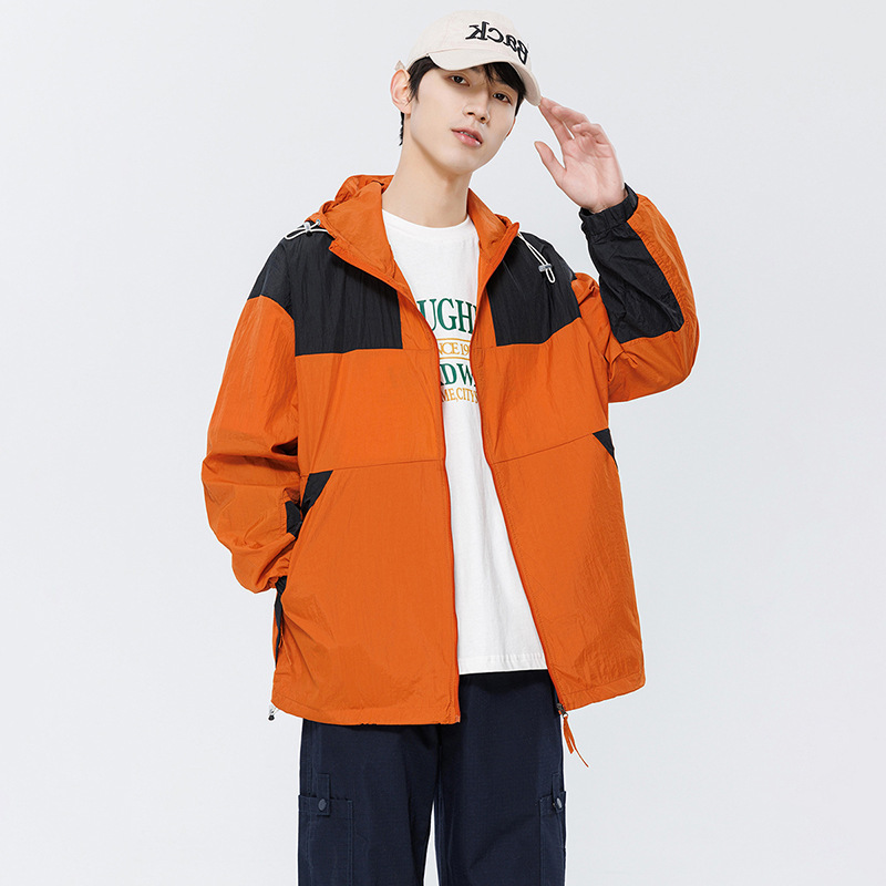 Una pieza de ropa de protección solar de montaña de Daifa mujer de verano nuevo anti-UV manga larga chaqueta con capuchón ligera para hombre 8039