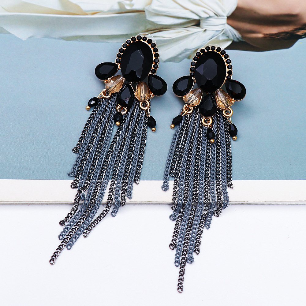 Vintage Style Water Droplets Tassel Alloy Inlay Artificial Rhinestones Drop Earrings display picture 6