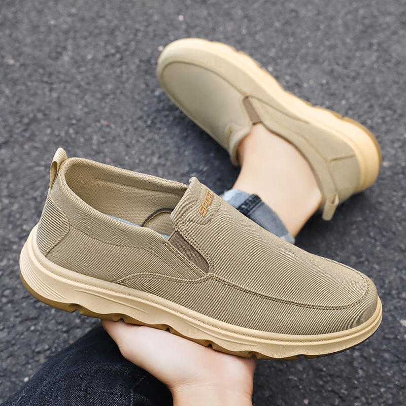 Zapatos de hombre, zapatos casuales, primavera, pies transpirables y no apestosos, viejos zapatos de tela de Beijing, zapatos cómodos de suela suave para hombre, zapatos de papá al por mayor