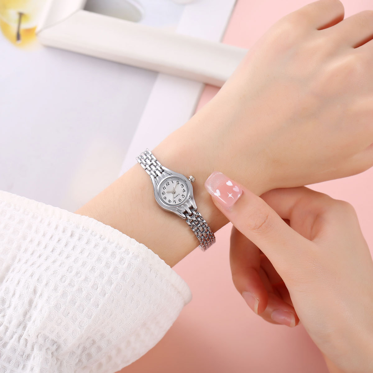 Comercio exterior nueva moda mujer reloj de pulsera temperamento reloj de mujer reloj de pulsera compacto AliExpress comercio exterior al por mayor
