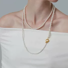 项链;耳环;耳钉