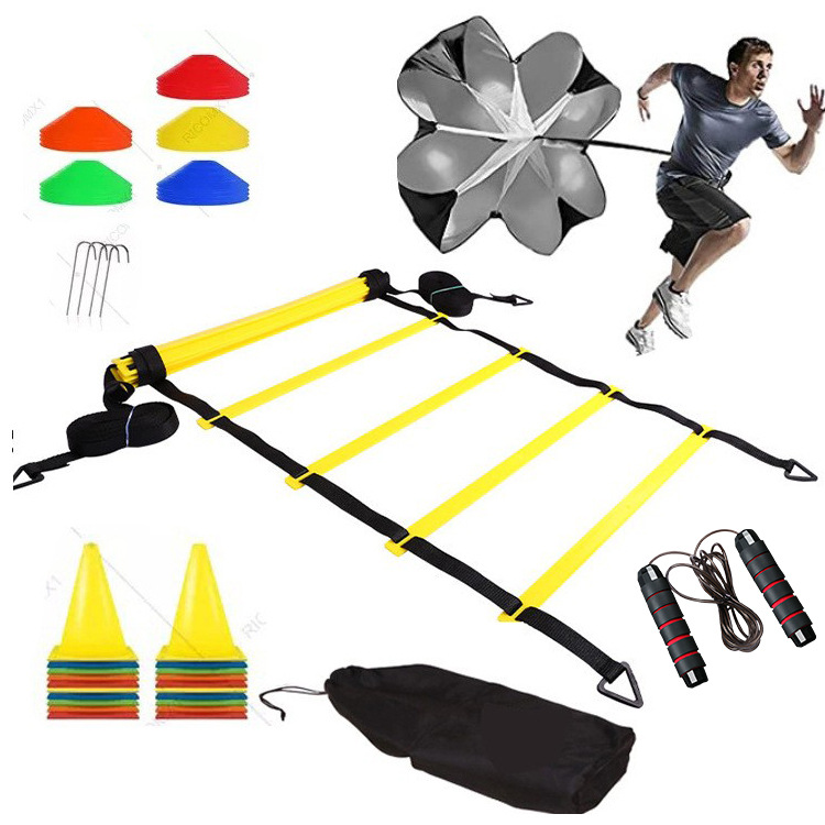 Набор 7: 6-метровая 12-секционная лестница + гвозди + зонт сопротивления + 20 дисков + 20 ведер для знаков + скакалка + сумка.