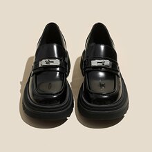 西遇厚底乐福鞋女2026年春季新款圆头锁扣系带英伦风单鞋jk小皮鞋