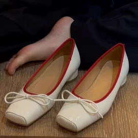 女式皮靴;乐福鞋;女式时装单鞋