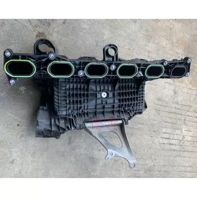 Applicable to Mercedes-Benz 256 S450 CLS450 GL450 GLE450 booster air cooler intake pipe (Hava qəbuledici borular) - 2560901200
