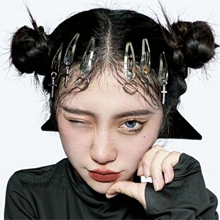 ins ʮ�ּܐ��İl�A �yɫ����߅�A����BB�AŮ�Ʒhiphop�����Ʒ