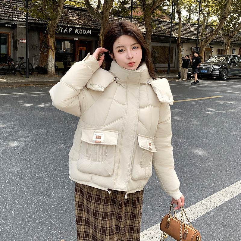 Chaqueta de algodón de plumón rombo transfronteriza para mujer corta 2024 otoño e invierno nuevo estilo chaqueta acolchada de algodón ligera chaqueta acolchada de algodón con capucha