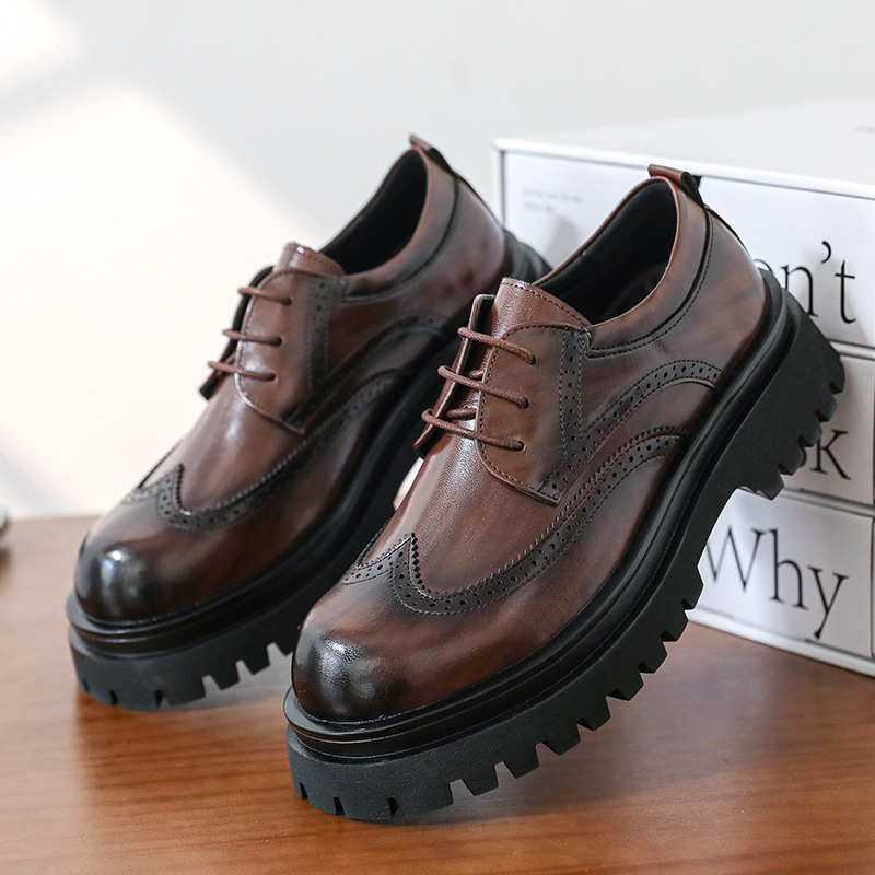 46 Large Size Men's Thick-Soled Height-Increasing Carved Shoes British Style Brogue Leather Shoes Winter Casual Shoes Wedding Groom Suit Shoes 46 Large Size Men's Thick-Soled Height-Increasing Carved Shoes British Style Brogue Leather Shoes Winter Casual Shoes Wedding Groom Suit Shoes