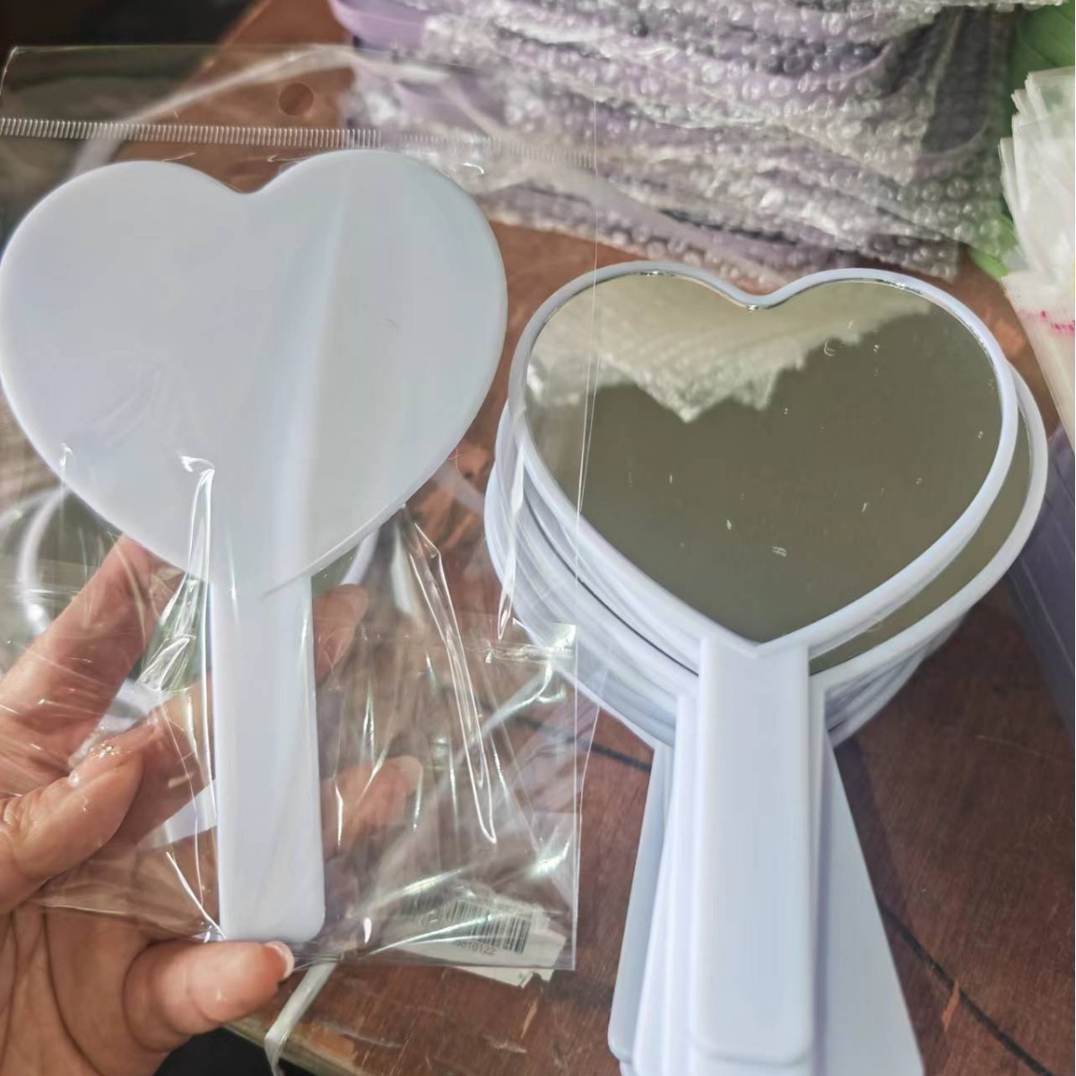 Espejo creativo con mango portátil de diamantes, espejo de maquillaje cuadrado de amor, espejo de belleza, espejo de princesa de diamantes llenos de diamantes, espejo de maquillaje