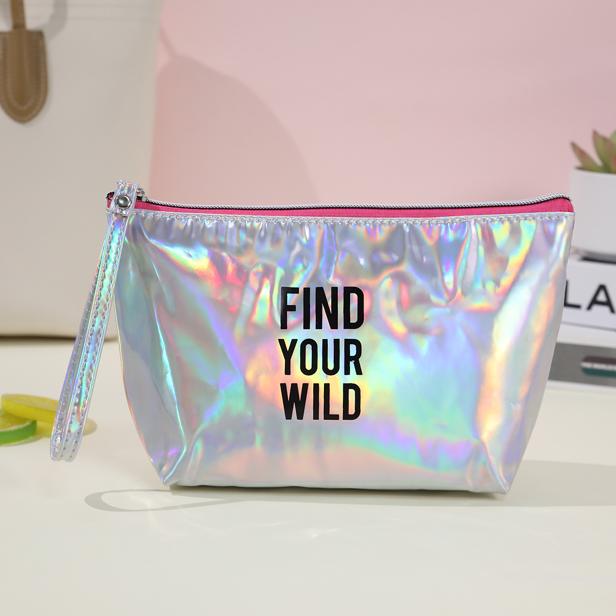 Spot bolsa de cosméticos láser de PU a prueba de agua bolsa de almacenamiento de lavado de viaje portátil bolsa de regalo de colores al por mayor