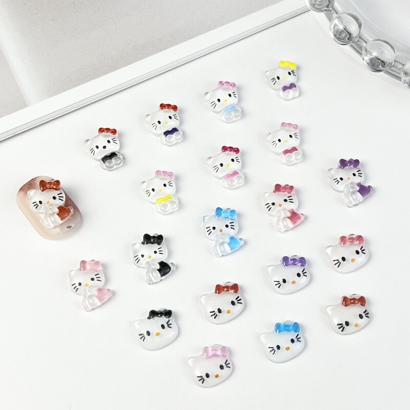 Kitty Cat cartoon nail jewelry wholesale cute three-dimensional Hello Kitty resin DIY phone case nail accessories