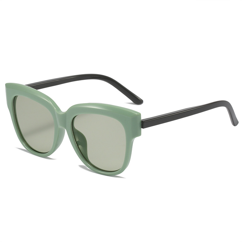 22 nuevo diseñador ojo de gato oversize transfronterizo gafas de sol contraste color retro francés gafas de sol UV400 fabricante