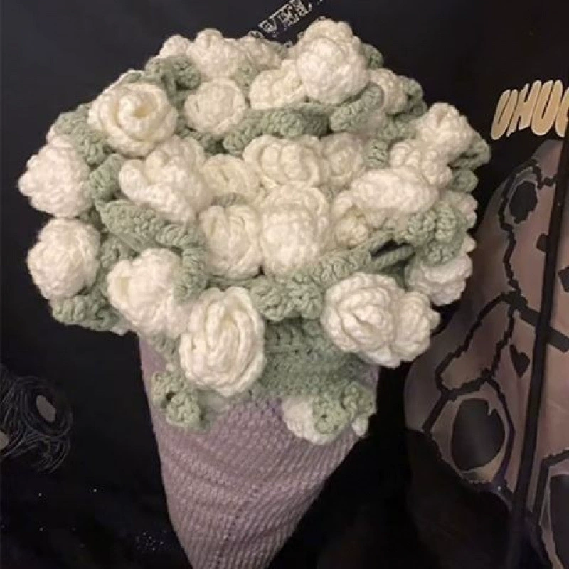 Плетеный пуховик, набор материалов, клубок пряжи, handmade, розы, букет, цветочный