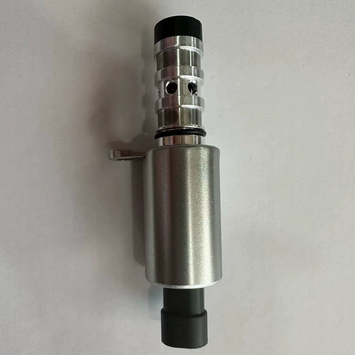 Высокое качество в наличии клапан управления маслом VVT электромагнитный клапан распределительного вала электромагнитный клапан 55567050 F34755502