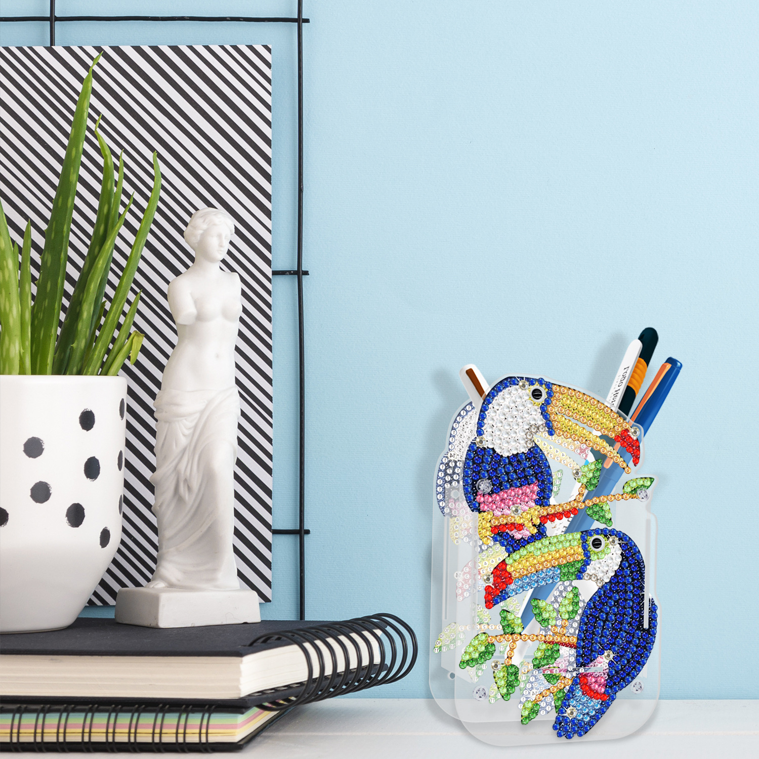Explosiones transfronterizas de pintura de diamantes perimetral portador de pluma DIY de doble cara animal de punto de perforación de PVC caja de pincel de diamante decoración de escritorio