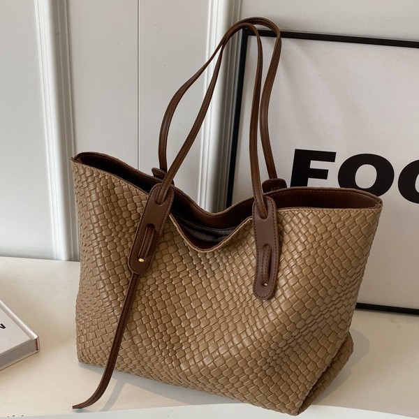 Woven Shoulder Bag For Women Large Capacity Versatile Tote Handbag_voghion.com