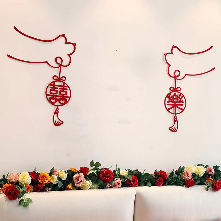 インターネット有名人の結婚式の装飾結婚式の部屋のレイアウトワードローブドア背景壁窓装飾クリエイティブハッピーワードステッカードア装飾|undefined