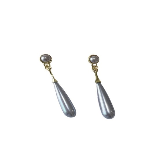 Pearl Earrings for Women 2024 New Fashion Earrings Colorful Pearl Stud Earrings for Women Exquisite Versatile High-end Outing Cross-border