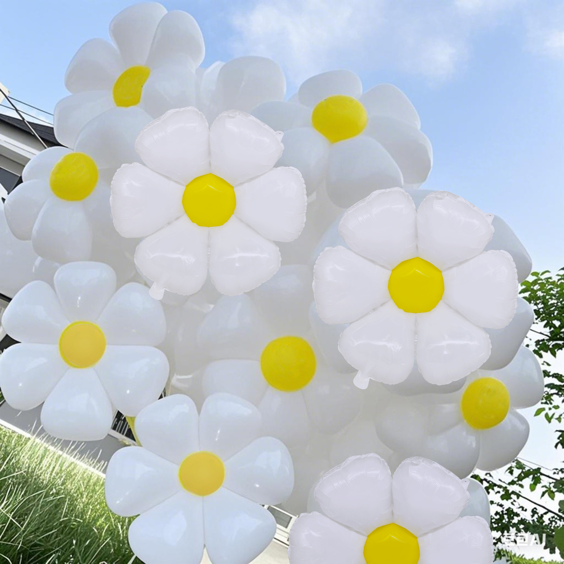 El nuevo globo de película de aluminio con forma de margarita pequeña ins globo de crisantemo bebé fiesta de cumpleaños infantil globo de margarita blanca