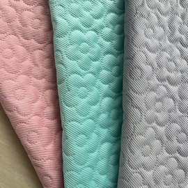 新款21条绒布花朵纹 仿绗缝超声波压纹加棉复合皮革服装箱包皮料