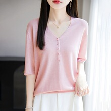 25���ļ��¿���z����V�Iᘿ��������Ů��ɫ���^���ɴ��������