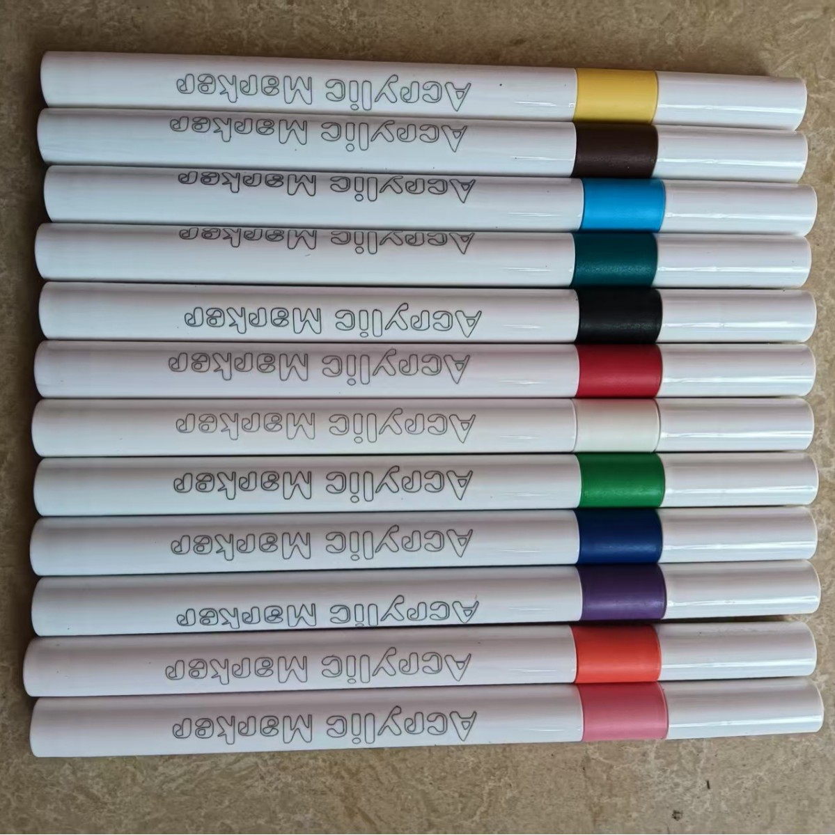 Bulk 60-Color Acrylic Marker Pens for Kidsren and Students Art DIY Waterproof Opaque Graffiti Painting Water-Based Brushes