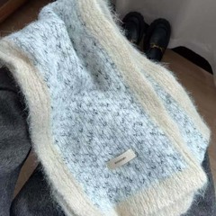 ウールの柔らかいモチモチのマフラーを含む女性の韓国系の高級感のあるファッションの青いニットの毛糸は首の保護の学生の潮を囲みます。