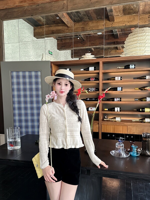 "Zhiyuan Cardigan" 16-Gauge 48-Thread Fine-Spun Wool Thin Lace Knit Sweater for Women, Summer Slim-Fit Hollow-Out Long-Sleeve "Zhiyuan Cardigan" 16-Gauge 48-Thread Fine-Spun Wool Thin Lace Knit Sweater for Women, Summer Slim-Fit Hollow-Out Long-Sleeve