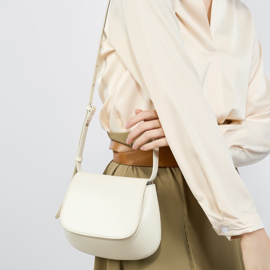 Chestnut Leather Women's Handbag New High-End Texture Niche Trendy Retro Shoulder Crossbody Saddle Bag - Thumbnail 3