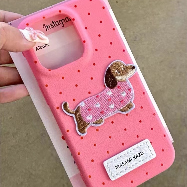 Perro de lunares de cuero ins para iPhone16promax dibujos animados 14 funda para teléfono 13 Apple 15P color sólido 16