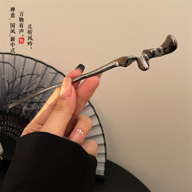 Clipper de cabello de flores de estilo antiguo, temperamento femenino de alto nivel, temperamento versátil, clipper de cabello de estilo chino, clipper de cabello de cabeza posterior.