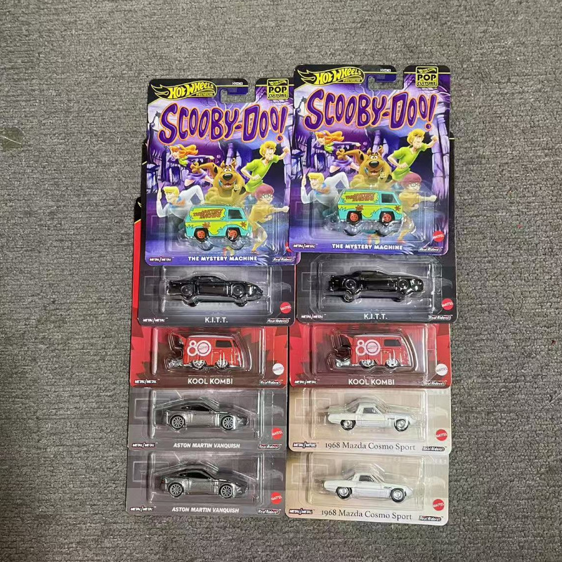 Meitai style gang wheel popular entertainment culture tatsan moon eye six-wheel truck wax gourd rubber tire car model toy