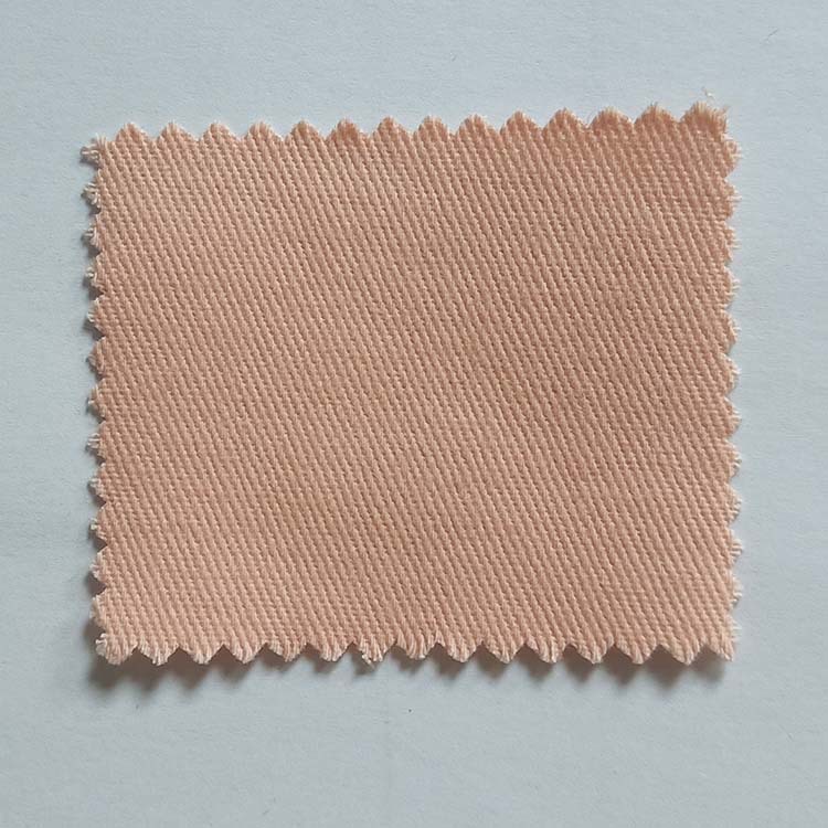Precio de fábrica de tela de algodón tejido de color sólido suave tela de camisa 100% algodón cepillado impermeable
