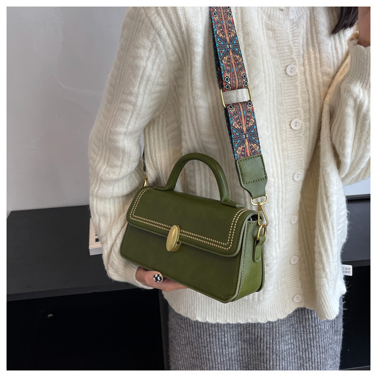 Advanced Texture 2023 Autumn/Winter New Crossbody Bag Women's Popular Versatile One Shoulder Handheld Small_voghion.com