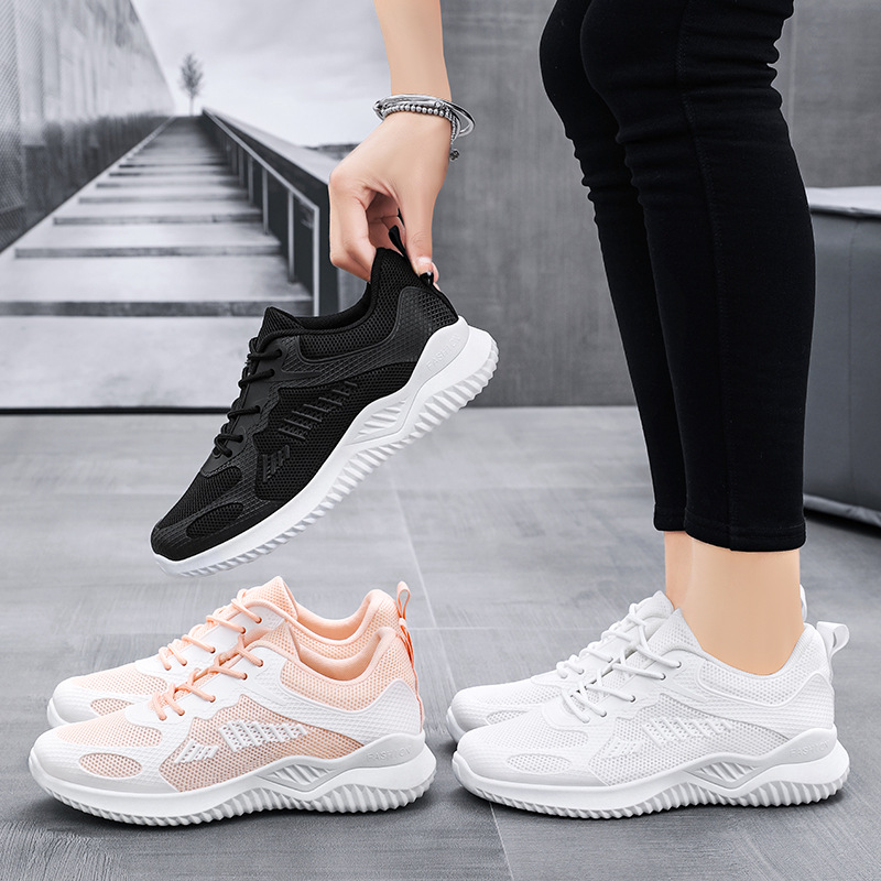 Zapatos deportivos para mujeres 2025 otoño nuevos zapatos de corrida transpirables casuales fabricantes de ventas directas de suela suave de moda coreana zapatos individuales