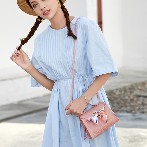 Stone-patterned mini bag with stylish silk scarf  
Women's shoulder/crossbody bag featuring a casual lock-and-buckle design