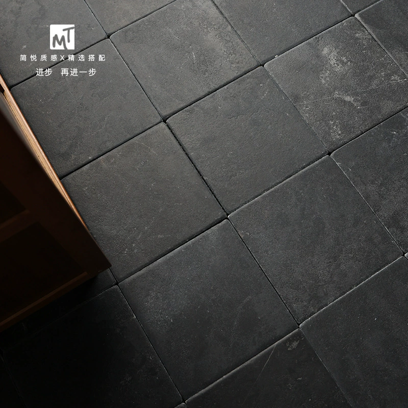 Натуральные черные известняковые плитки для пола из голубого камня, нескользящие, для отелей, B&B, ресторанов, баров, клубов, в ретро-стиле, из фарфора.